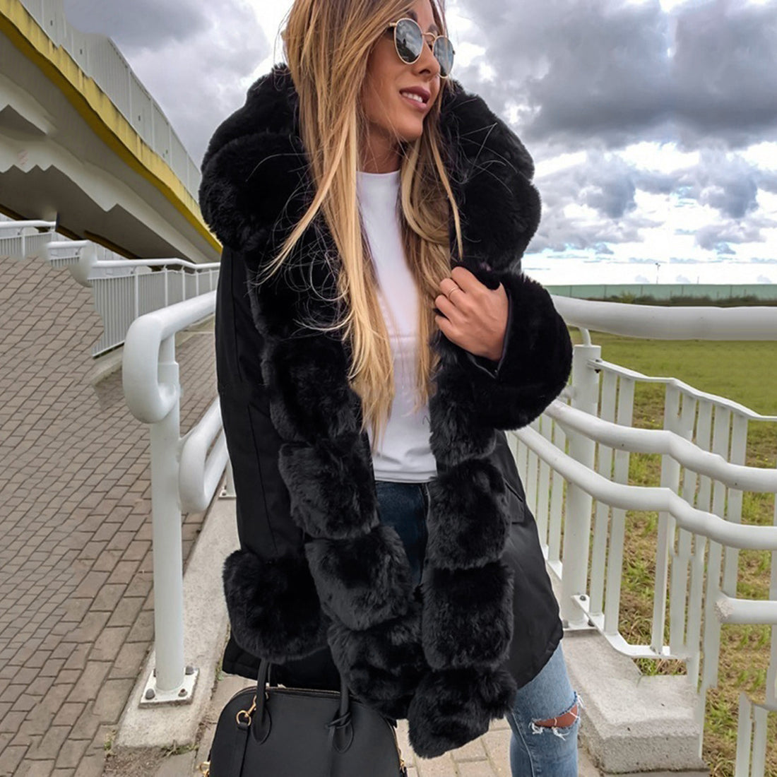 Women's Hooded Long-sleeve Warm Zippered Cotton Coat Solid Color Jacket With Removable Fur Collar