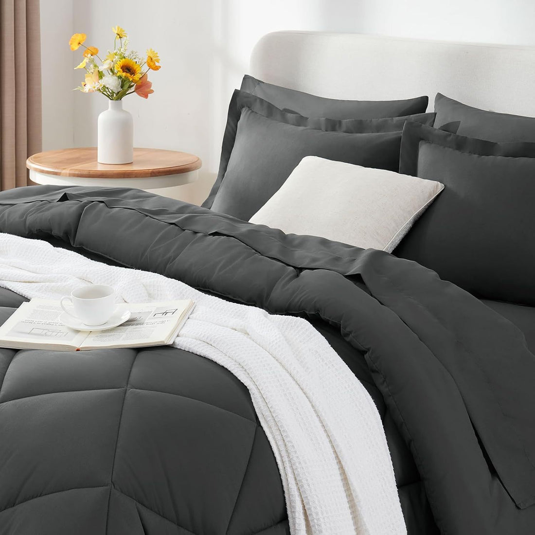 Brushed Solid-color Quilted Diamond-wave Pattern Comforter Cover