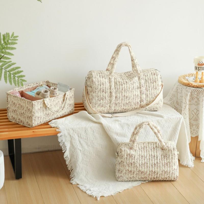 Quilted Floral Single-piece Portable Organizer Bag
