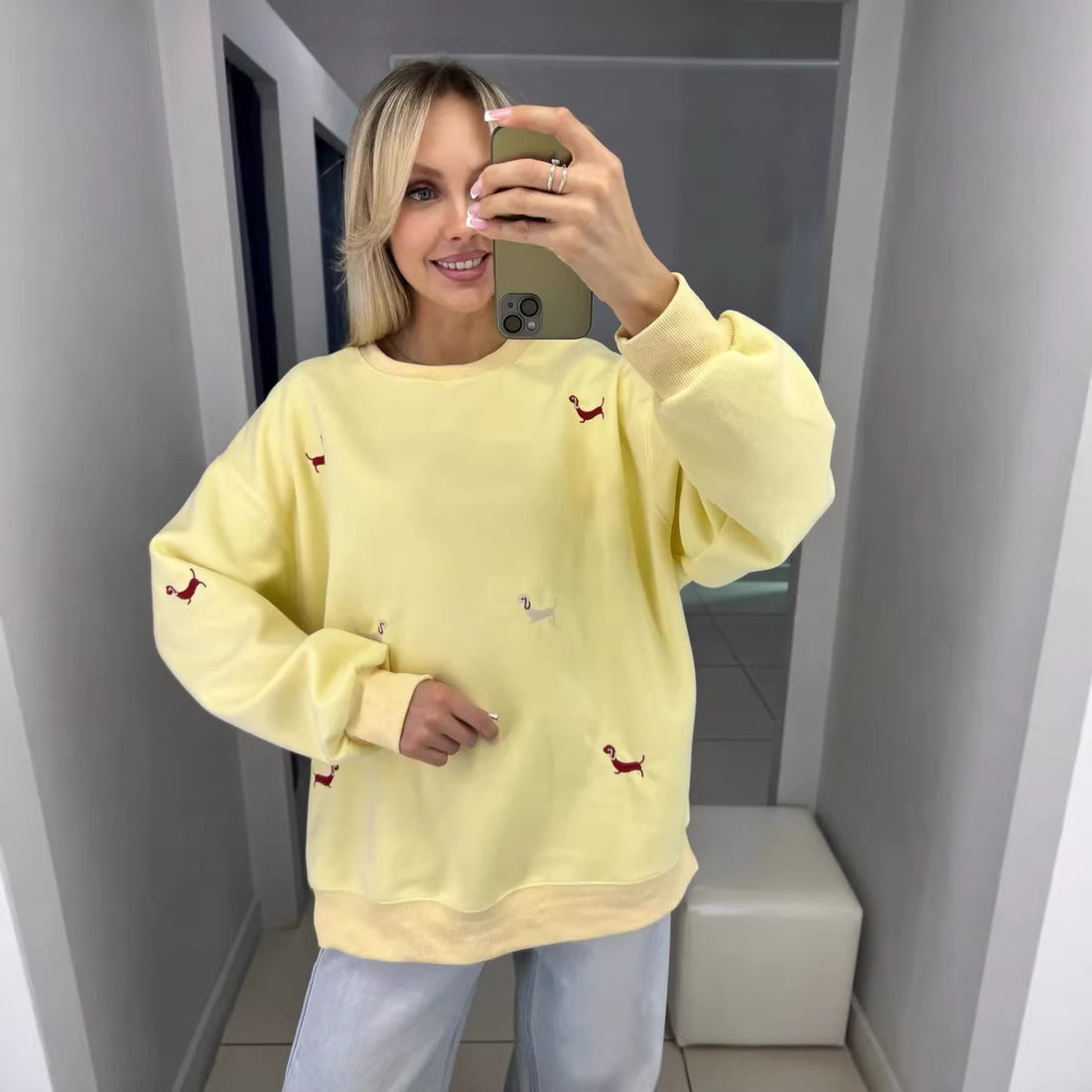 Women's Thickened Crew-Neck Pullover Sweatshirt