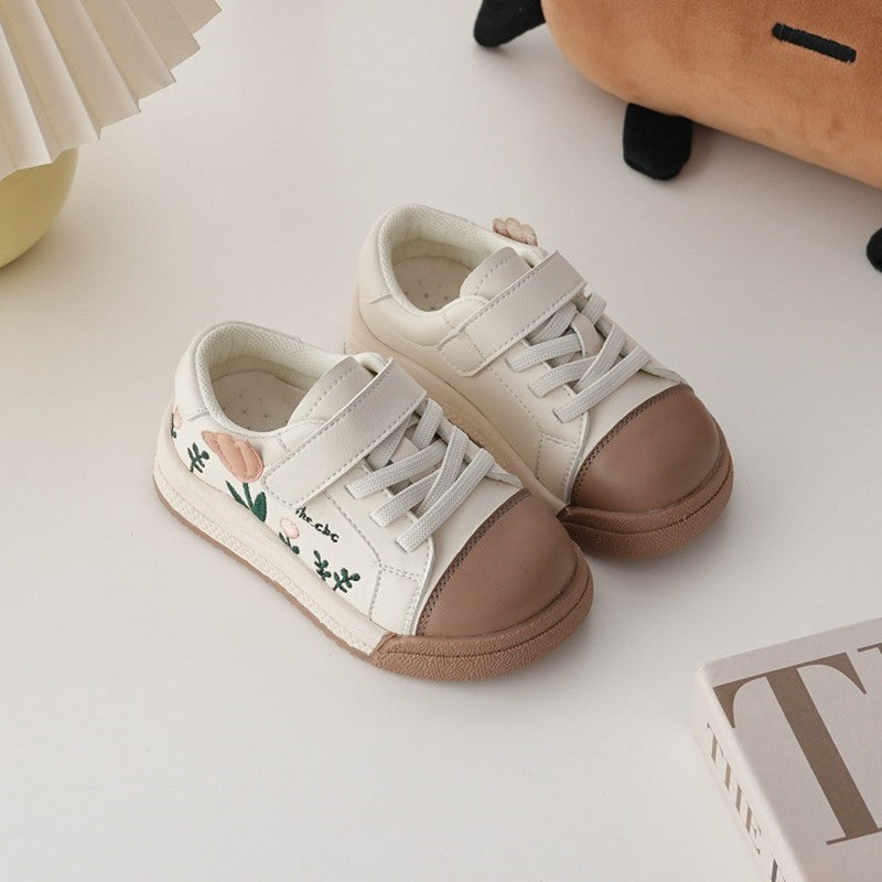 Girls Sneakers Soft Bottom Embroidered Flowers Sweet Retro