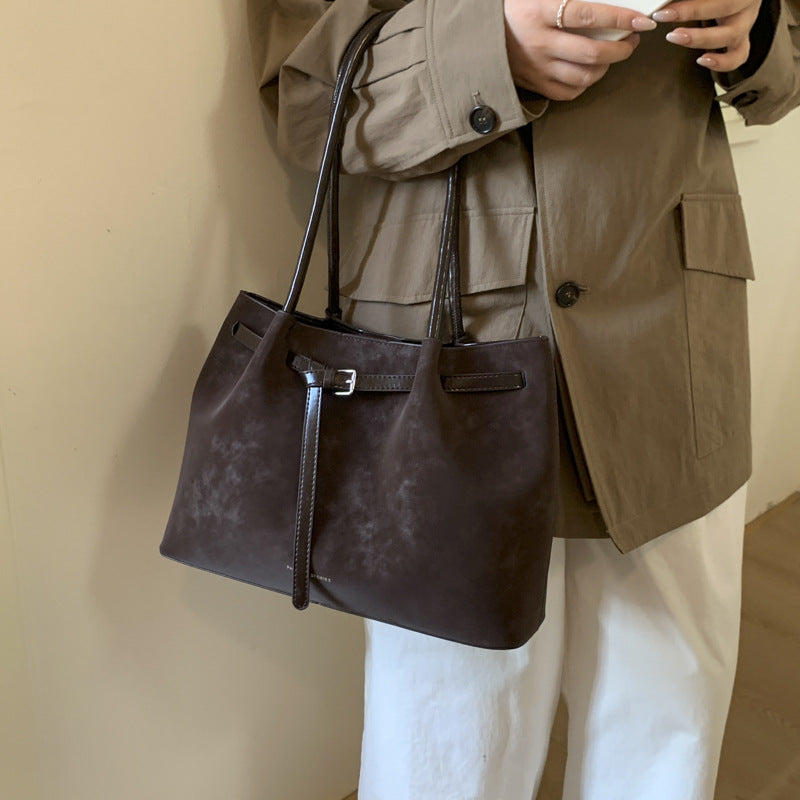 New Stylish Minimalist Fashionable And Casual Single-shoulder Bag